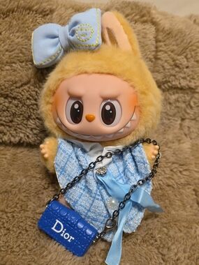 (Inspired) Blue Outfit with Mini Blue Purse & Bow.